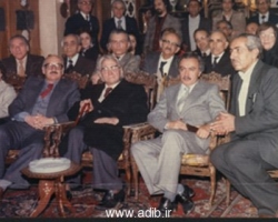 صف جلو: رفیعی(فیلمبردار) - ادیب برومند - دکتر سنجابی - دکتر ورجاوند - خانم دکتر ورجاوند . صف دوم : خانم صالح - دکتر آذر - الهیارصالح - محموددژکام دکتر محمد شفیعی - سید هادی حائری «کورش». صف سوم : دکتر موسویان - خانم فرشید افشار 